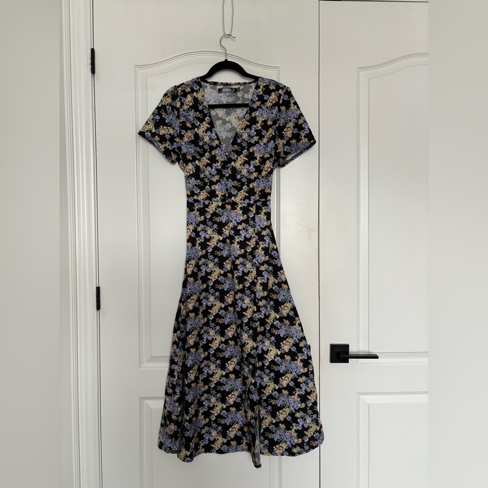 Missguided Black Floral Maxi Dress